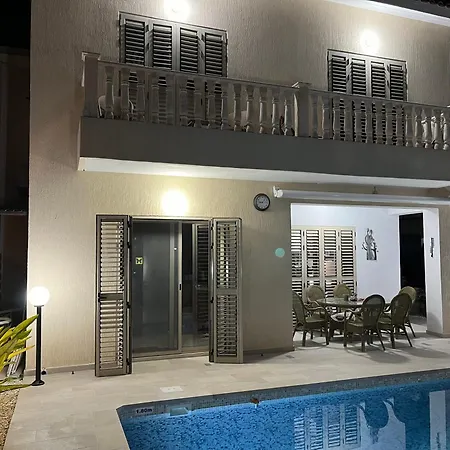 Willa Charming With Panoramic Sea View In